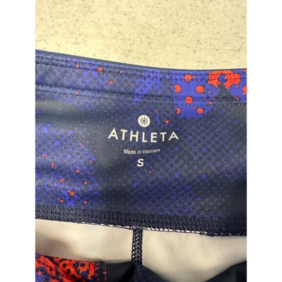 Athleta sonar mesh crop leggings red blue print womens S Capri Athletic A28 + - Picture 5 of 7